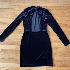 Long black backless dress